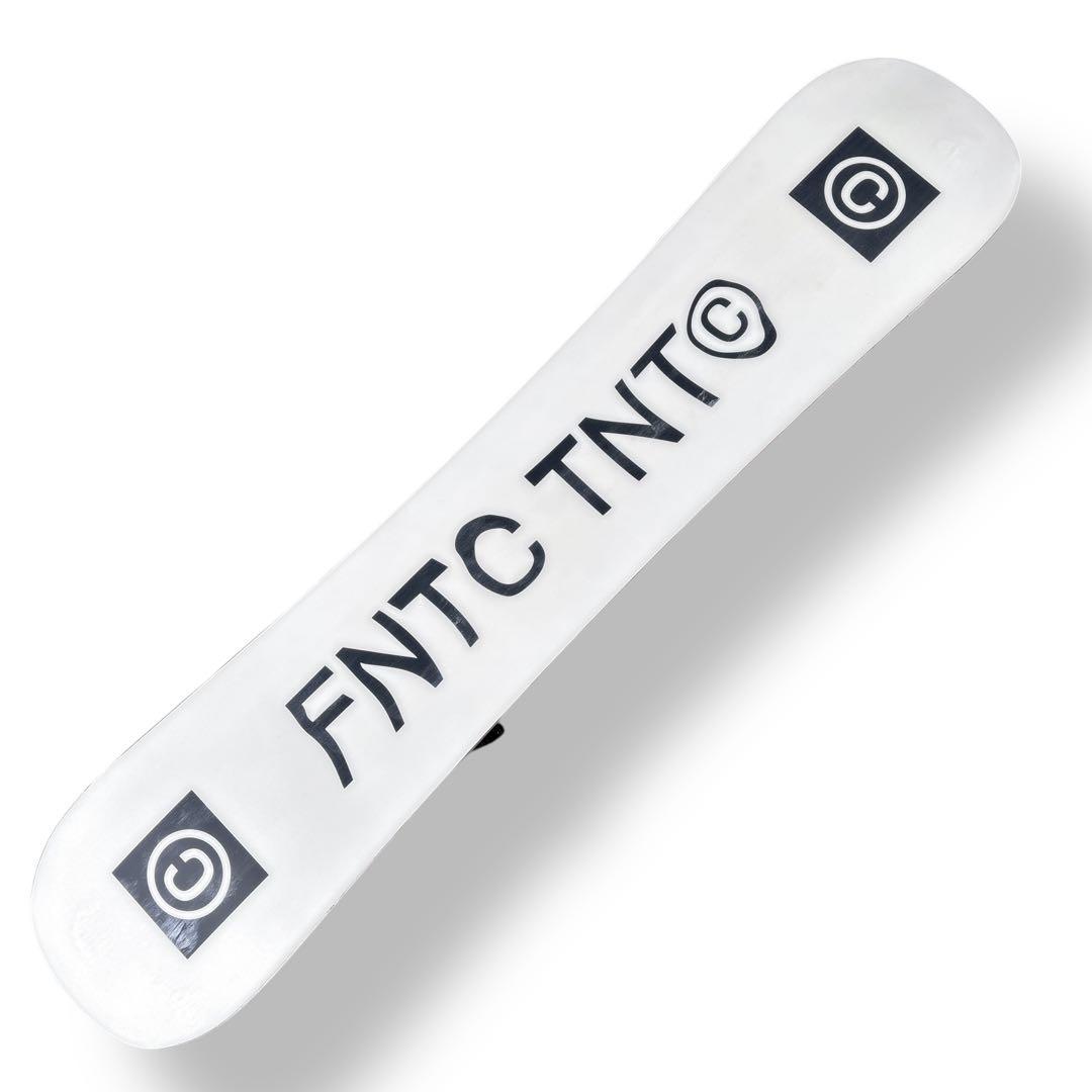 【美品】FNTC TNT スノーボード フラット　147cm