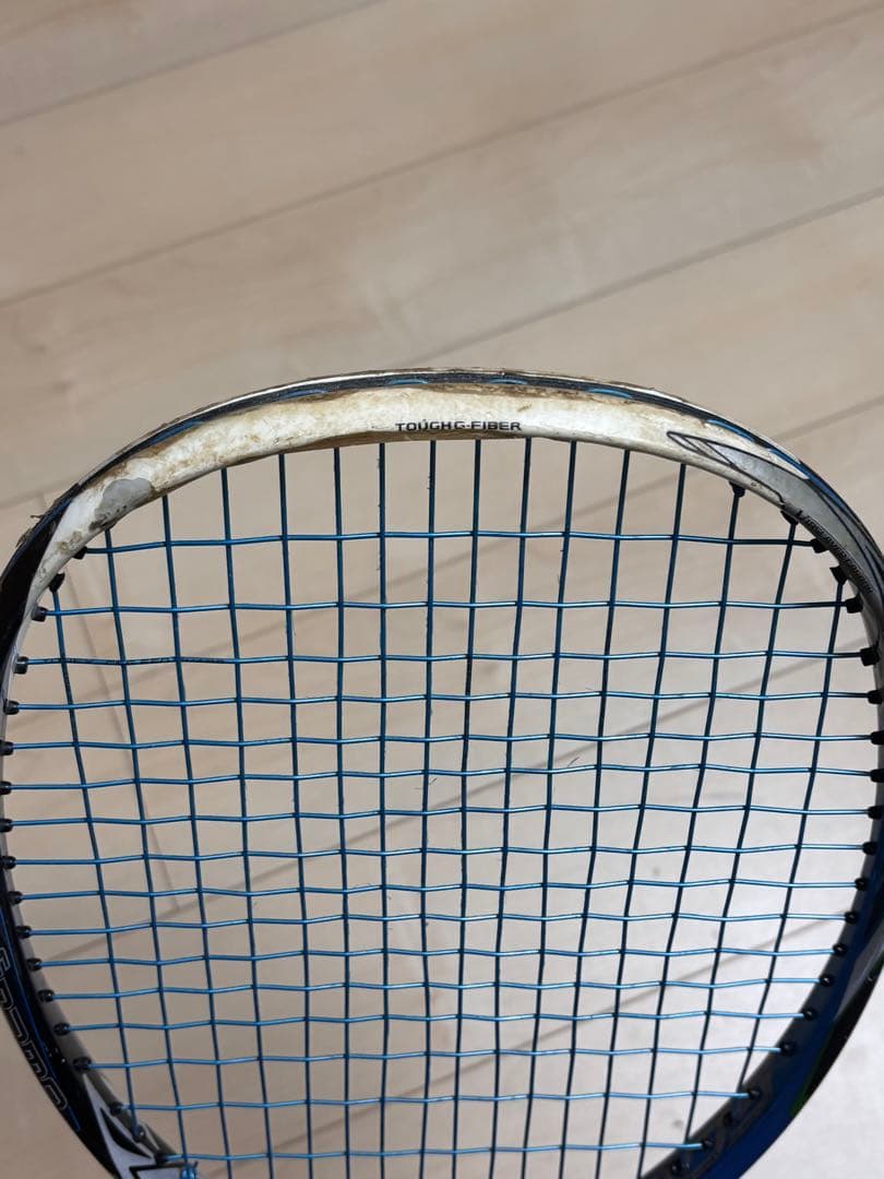 YONEX NEXIGA50v (初版カラー)