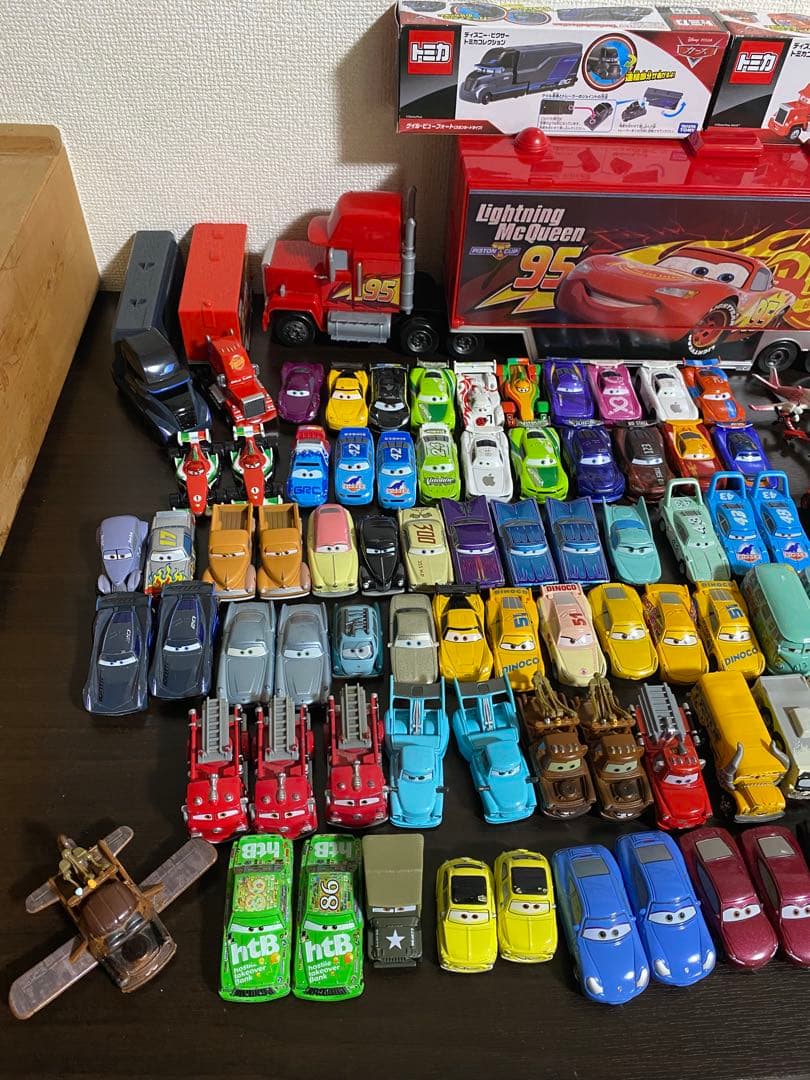 カーズ　プレーンズ　126台以上　トミカまとめ売り　大量
