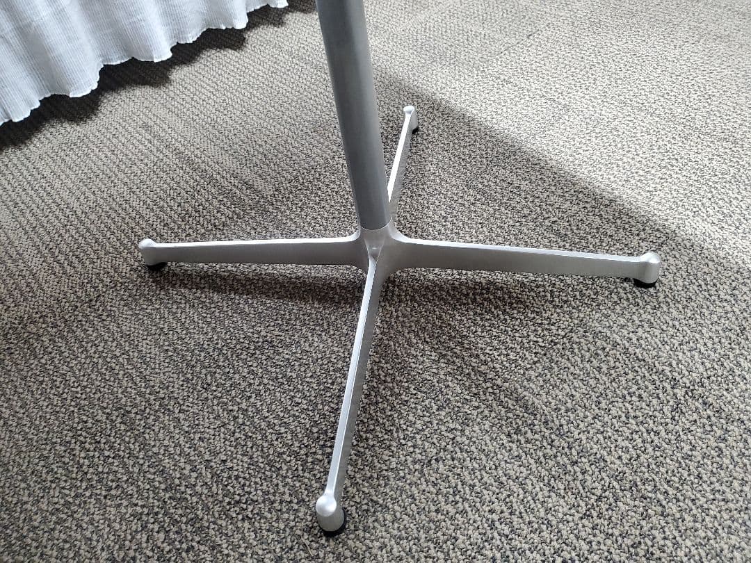 D&DEPARTMENT カフェテーブル