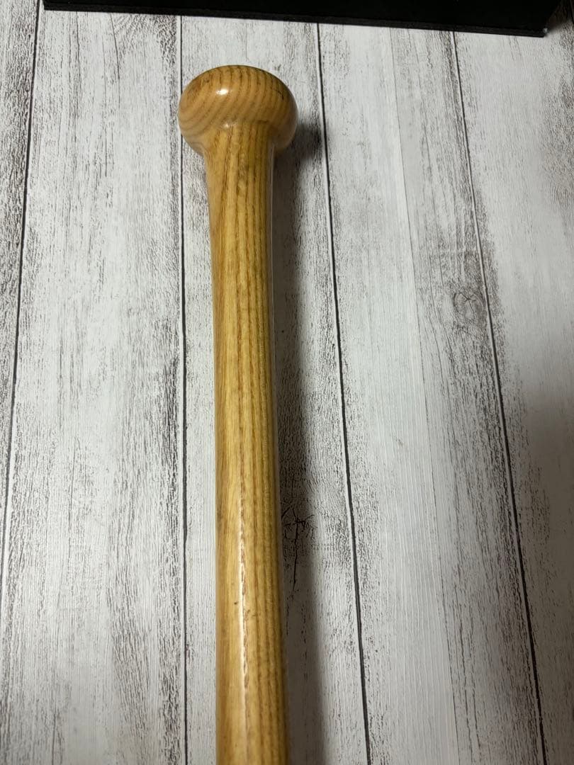 鈴木誠也 実使用バットクラック有り（広島背番号51時代）