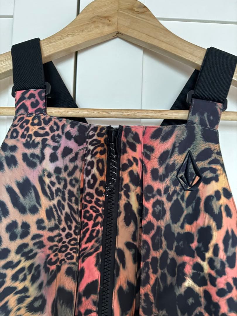 VOLCOM ボルコムキッズ　ビブパン