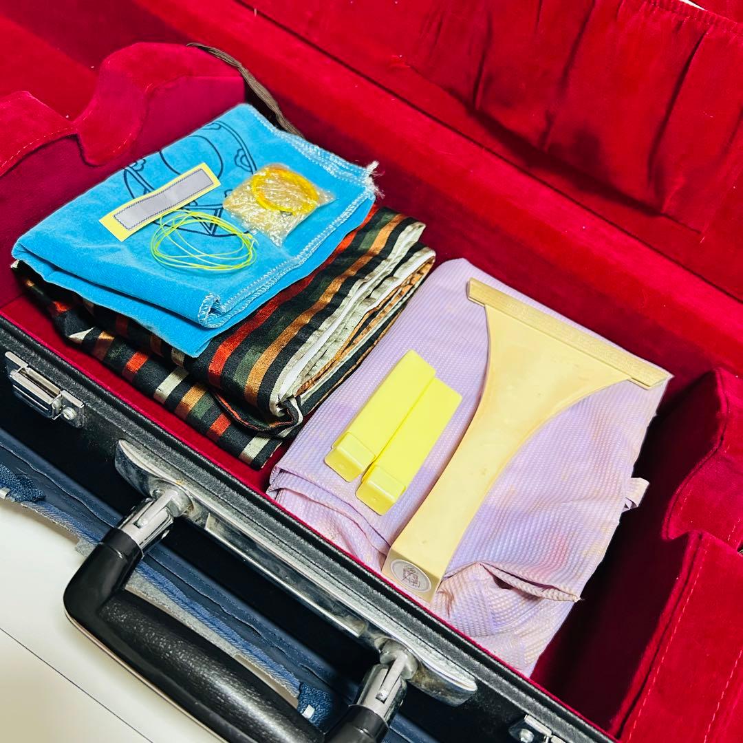 【超高級 美品】三味線 中棹 紅木 プロ仕様 正寸 天然皮 付属品多数あり