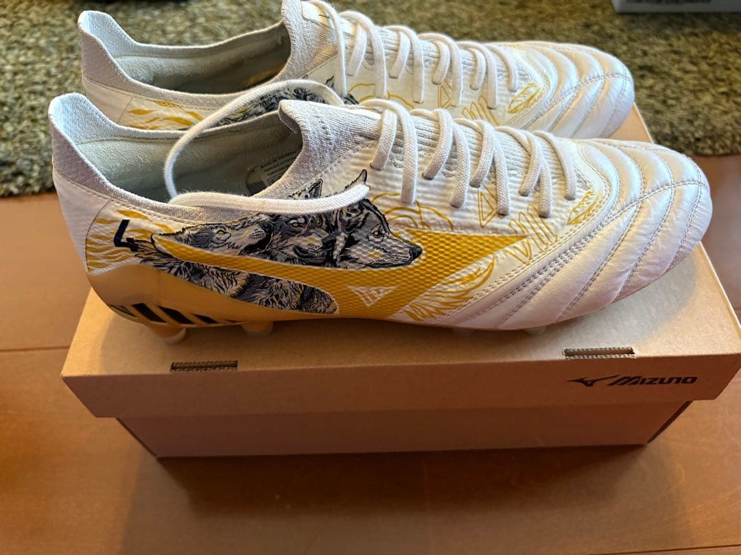 ミズノ　モレリアネオ3β 27cmセルヒオ・ラモス