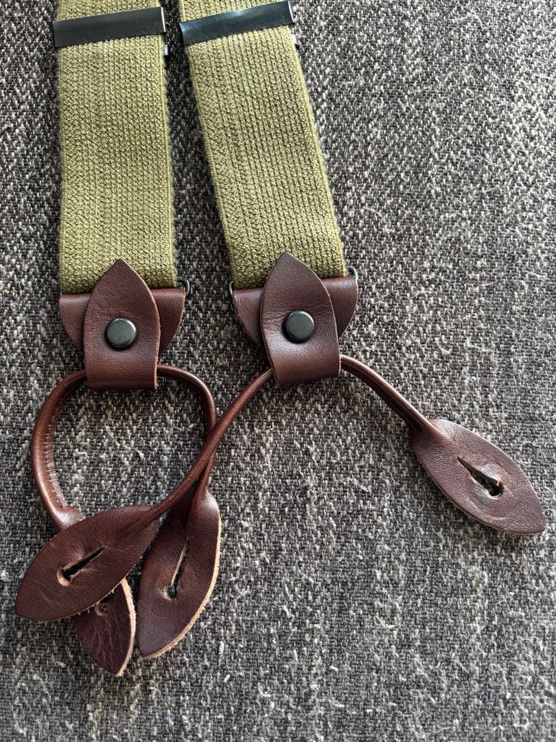 ナイジェルケーボン　サスペンダー　オリーブ