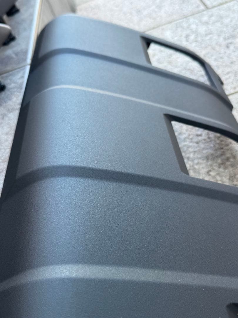 ②ランドクルーザー　250 グリル　フルセット　ラプターライナー塗装