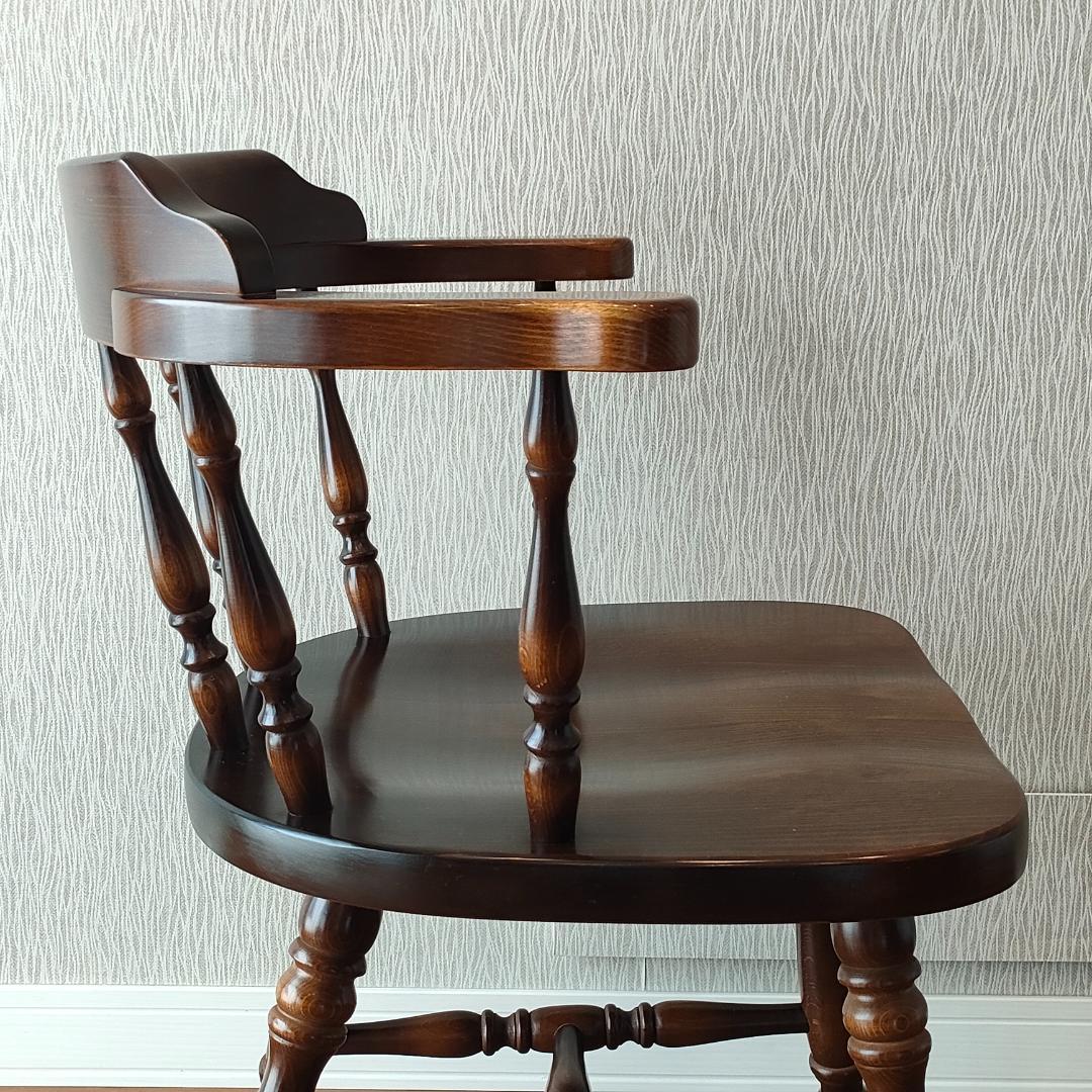 〈美品〉キツツキ　アームチェア　キャプテン　持ち手　ろくろ脚