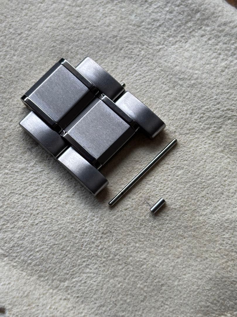 SEIKOブライツ8B63−0AB0コマ　 取り付け用ピン付き