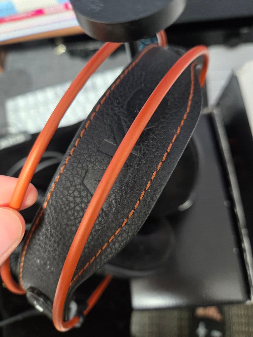 AKG K712PRO ヘッドホン スロバキア製