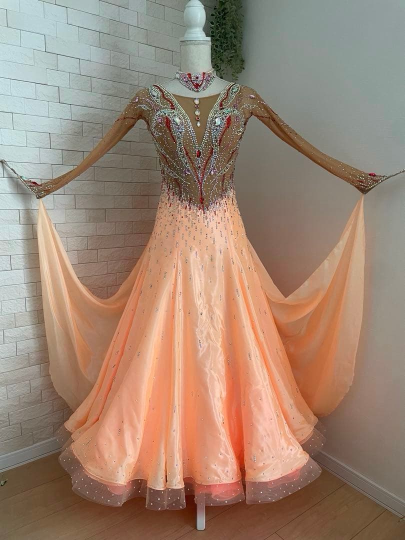 社交ダンス⭐️スタンダードドレス　オーダードレス　ベージュ＆オレンジ