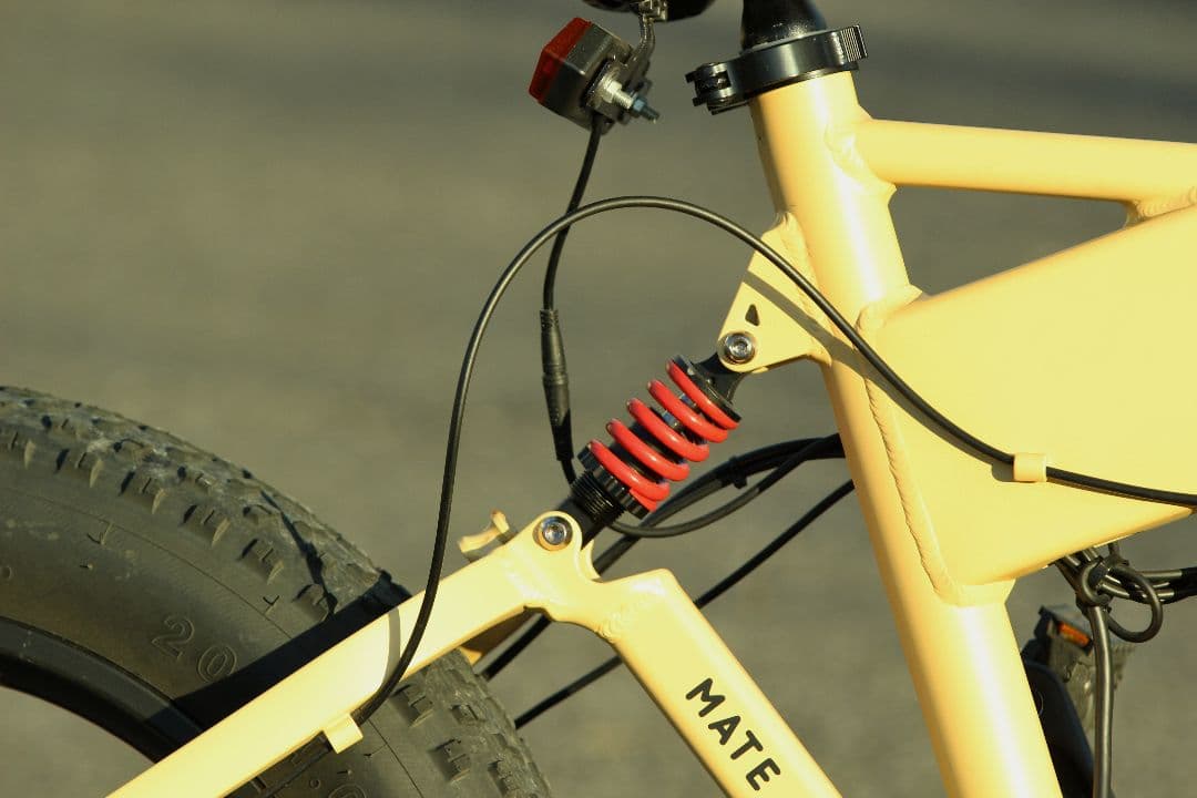 電動アシスト自転車　ファットバイク　MATE.