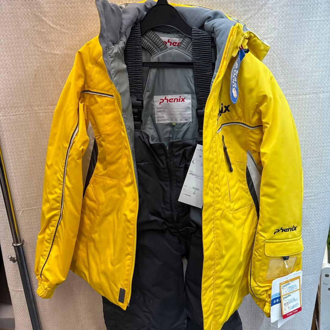 【新品未使用】フェニックス スキーウェア 150 上下セット イエロー 子供用