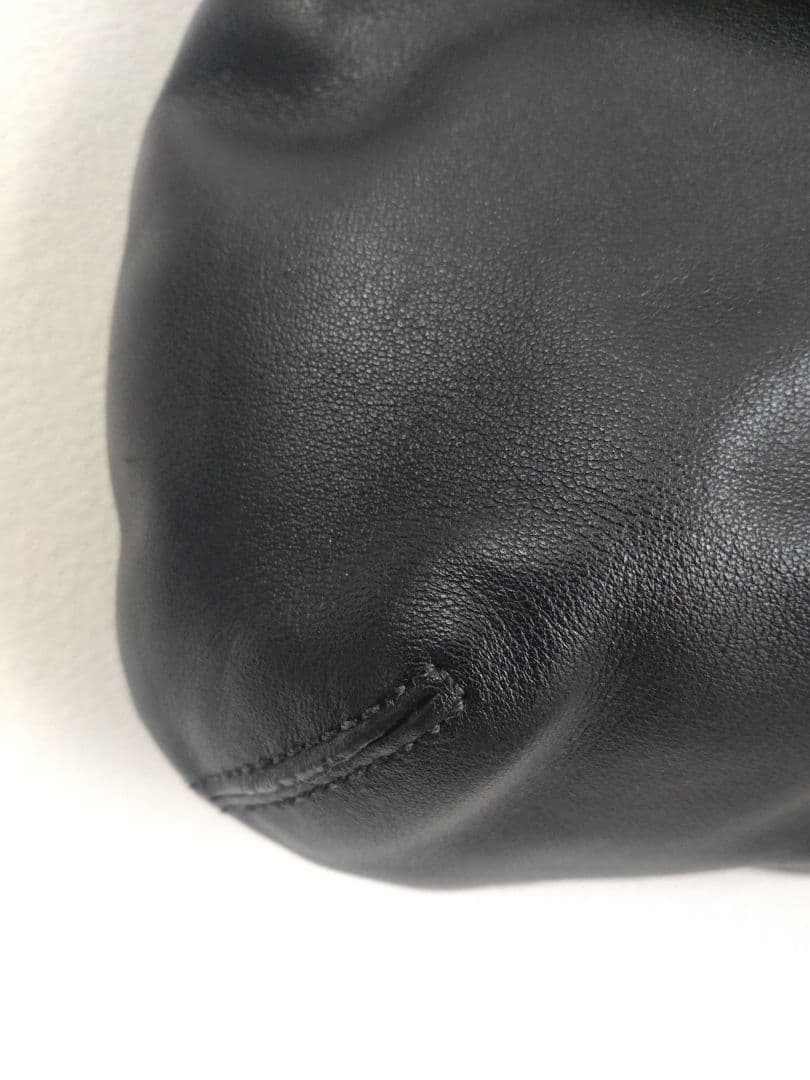 coach 黒いレザーショルダーバッグ