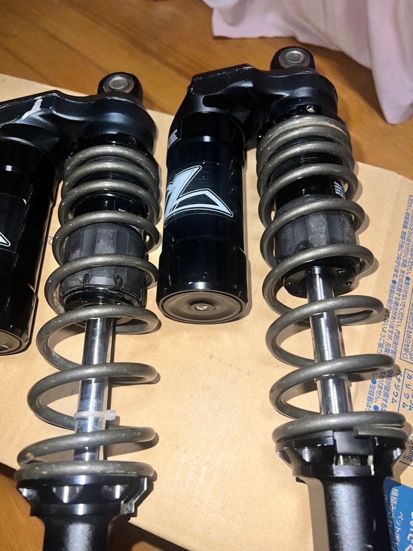 シグナスX シグナス　1,2,3 DJ1 リアサスペンション