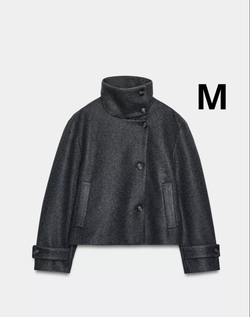 ZARA ザラ　ハイネックショートコート　新品、未使用