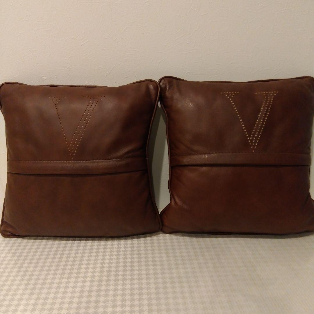 ローラアシュレイ　モーティマ　レザー クッション 2個セット