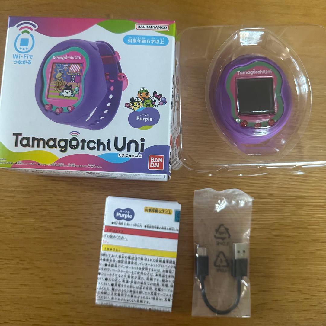 Tamagotchi Uni パープル たまごっち　BANDAI 即購入可です