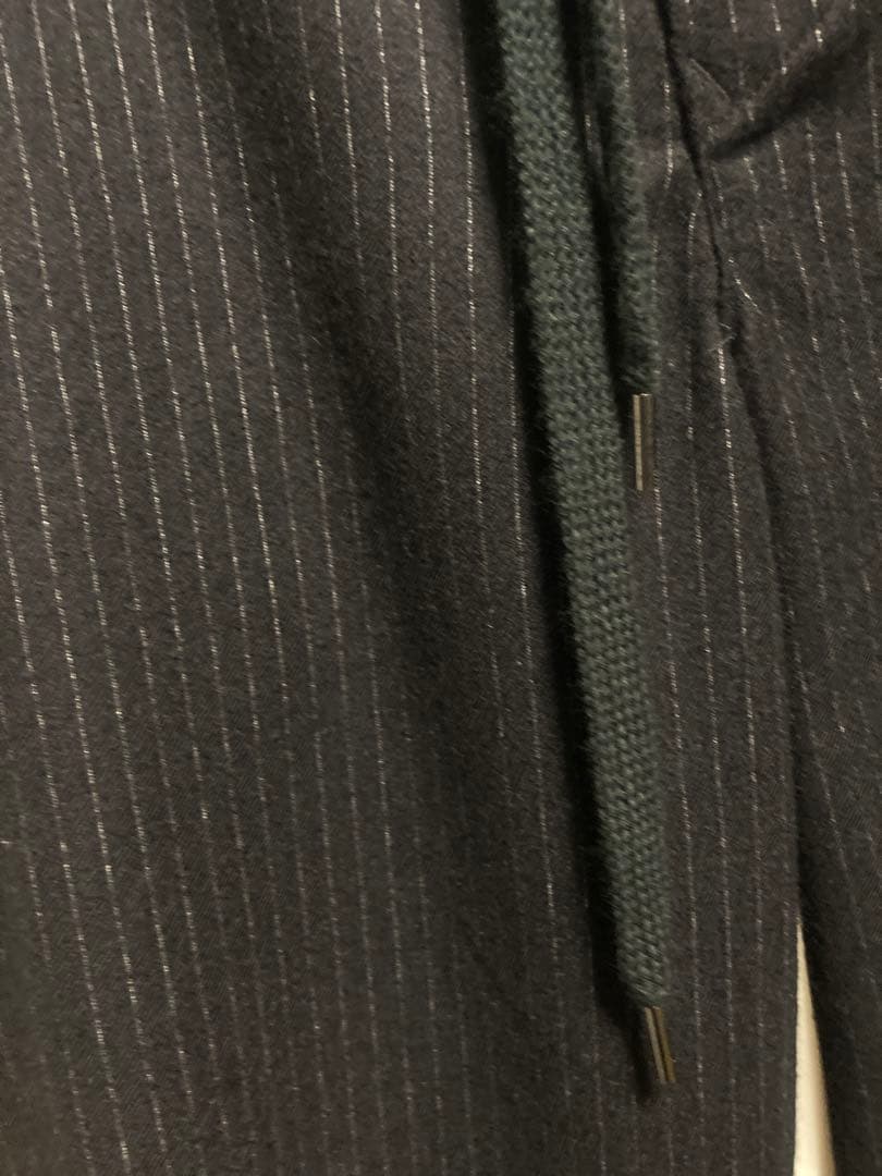 HEUGN 極美品　Glenn ウールピンストライプシャーリングオーバーパンツ