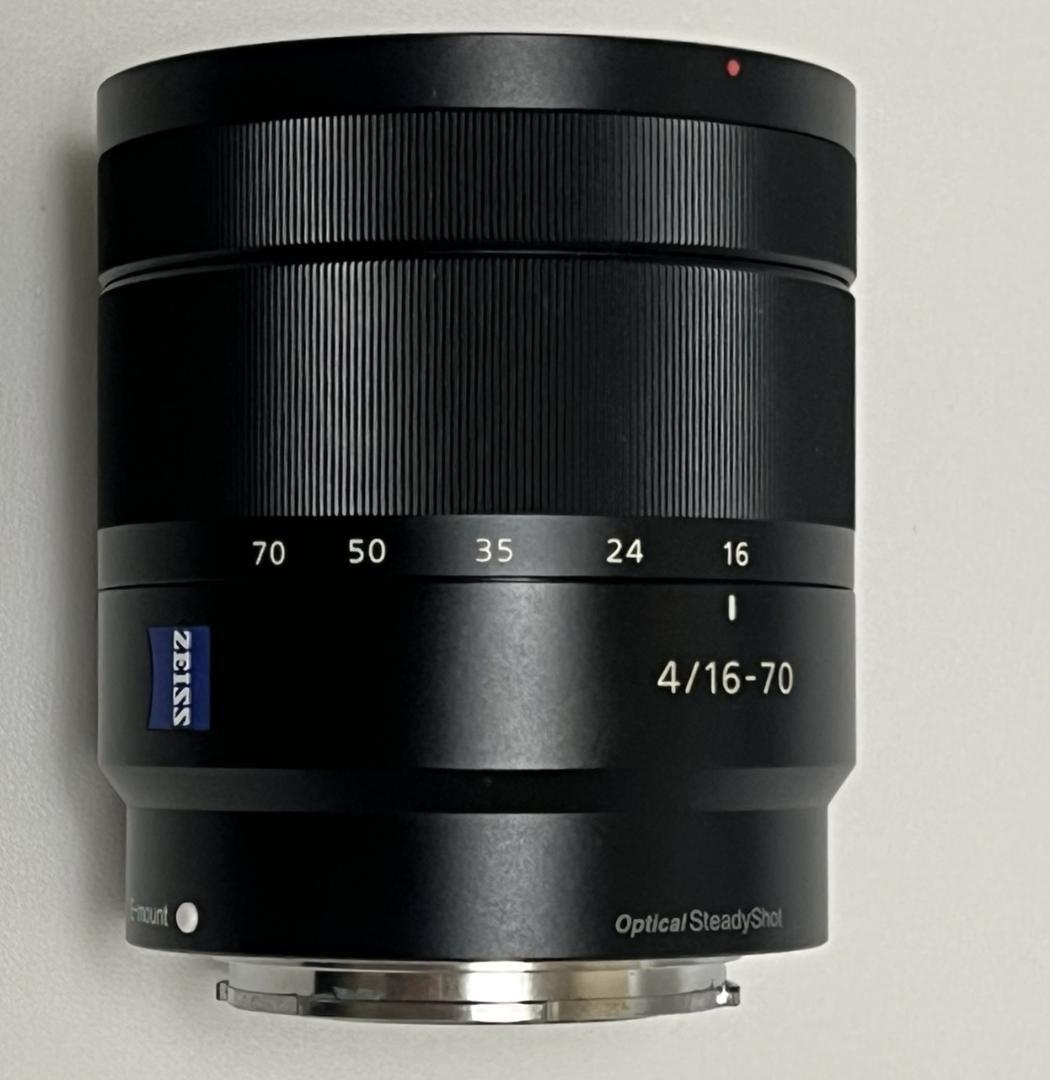 SONY Vario-Tessar T＊ E 16-70mm F4 ZA OSS