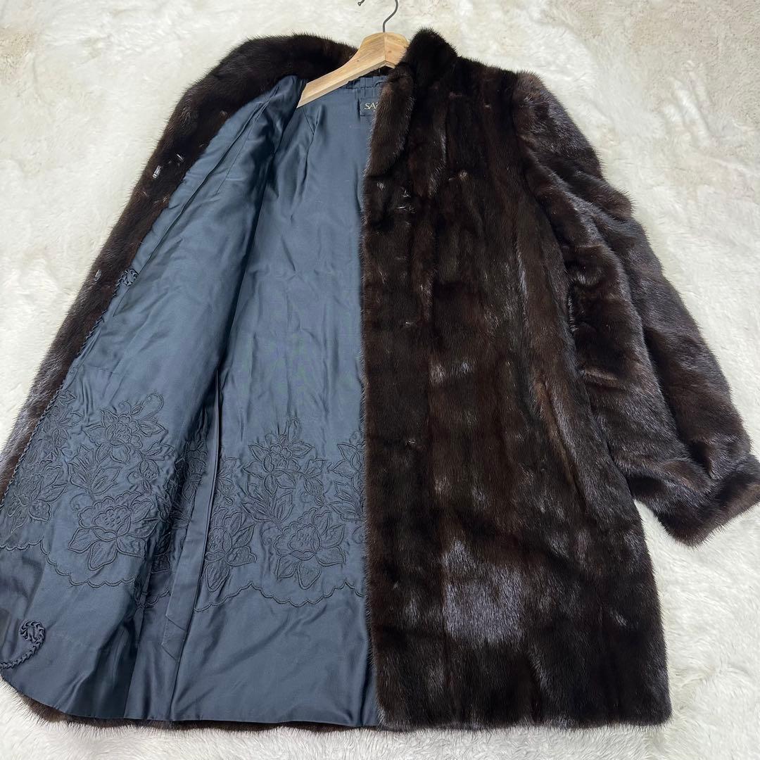 ✨美品✨SAIKATSU 六本木 最高級リアルファーコート ミンク系 裏地刺繍