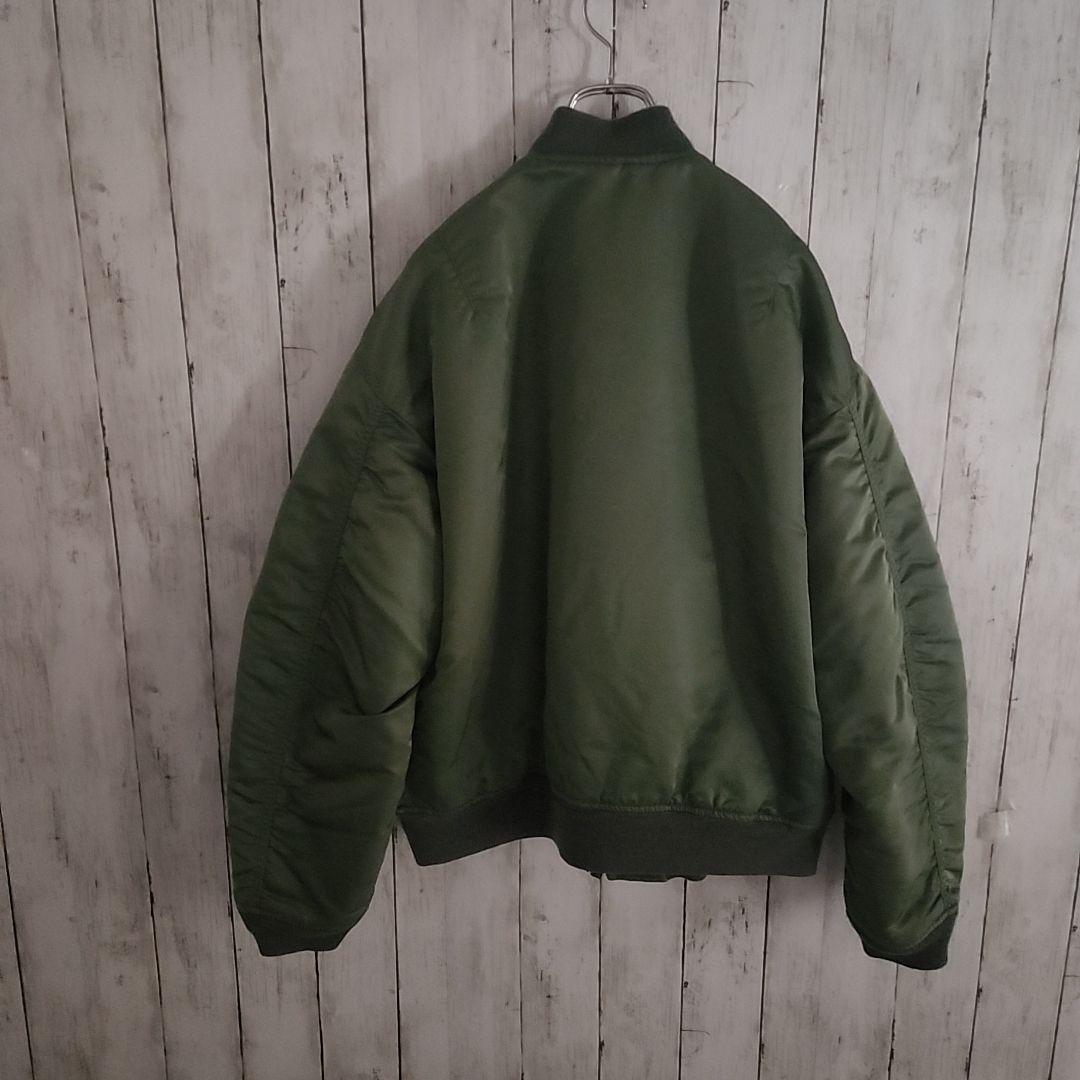 【定番人気】AVIREX フライトジャケット リバーシブル