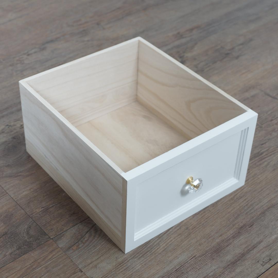 【新品】アンティーク風 キャビネット　チェスト　クラシカル　アウトレット