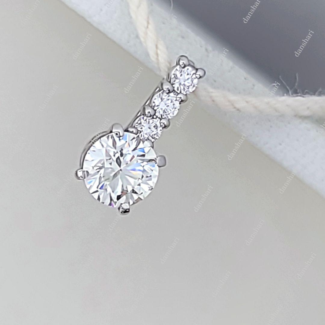 Pt900/上質エクセレントカット/ダイヤモンドペンダントトップ