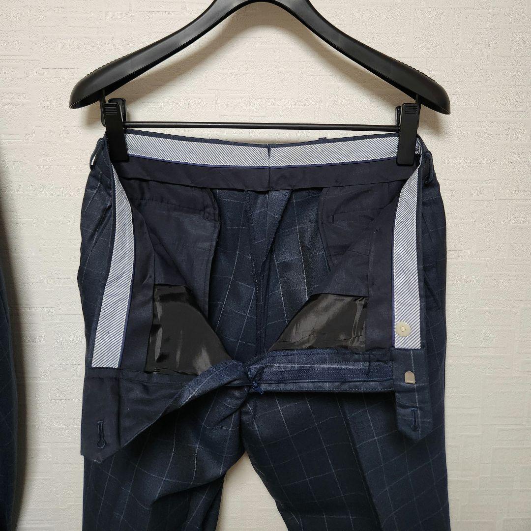 洋服の青山　パーソンズ　メンズスーツ　スリーピース　光沢　濃紺ブルー　チェック