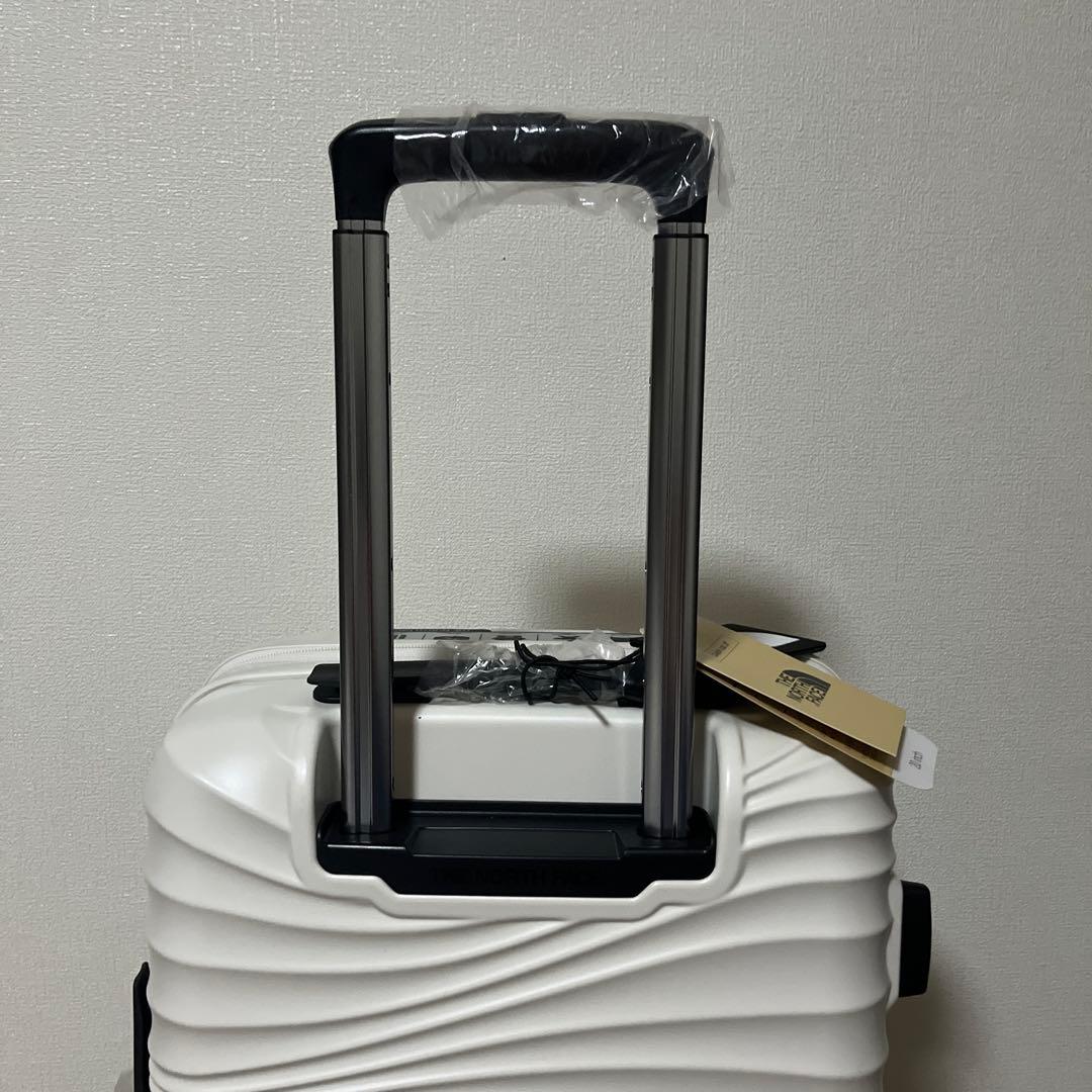 THE NORTH FACE キャリーケース　スーツケース　20インチ　白