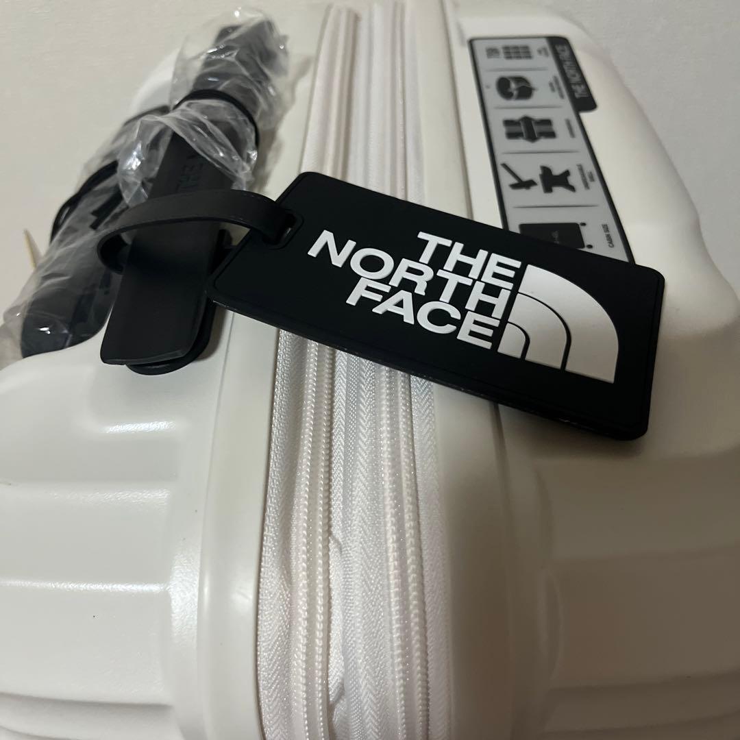 THE NORTH FACE キャリーケース　スーツケース　20インチ　白