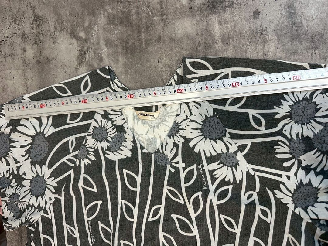 ク*ン様 Makana na Kathy ソレイユプリントワンピース ブラック