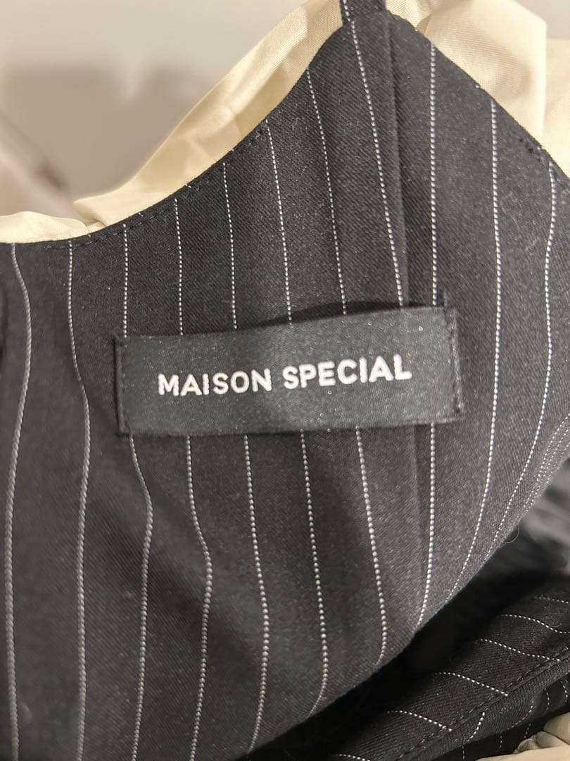 フラワーモチーフオールインワン　MAISON SPECIAL メゾンスペシャル