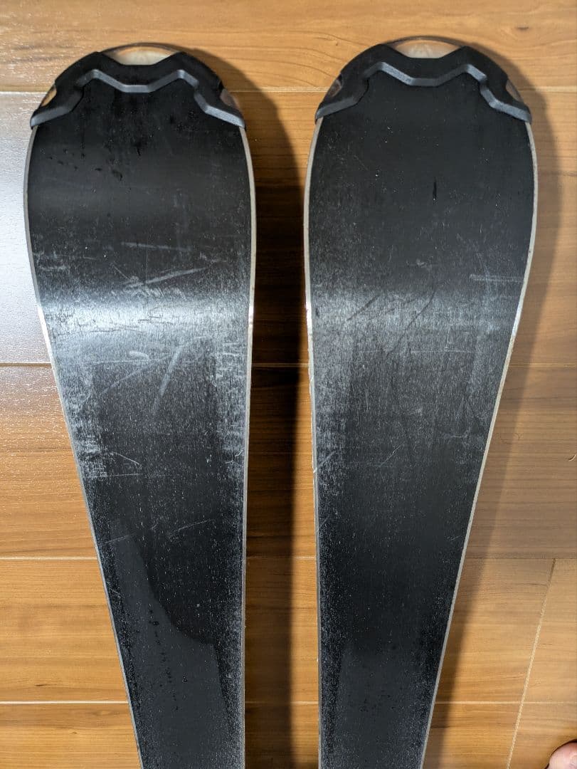 【HEAD】ヘッド ジュニア スキー板137 ポール100 スキーケース付き