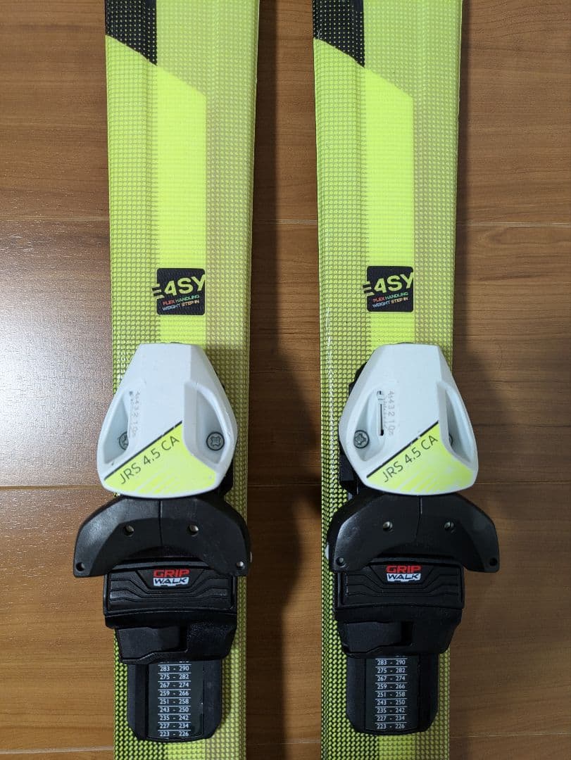 【HEAD】ヘッド ジュニア スキー板137 ポール100 スキーケース付き