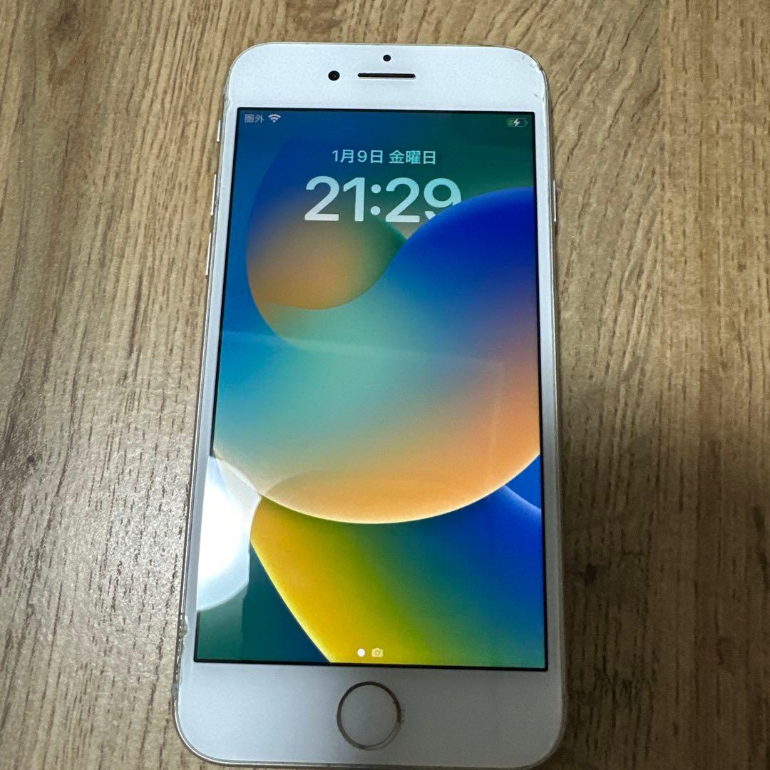iPhone 8 64GB SIMフリー