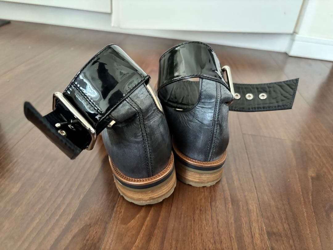 Vivienne westwood アンクルストラップ黒フラットシューズ