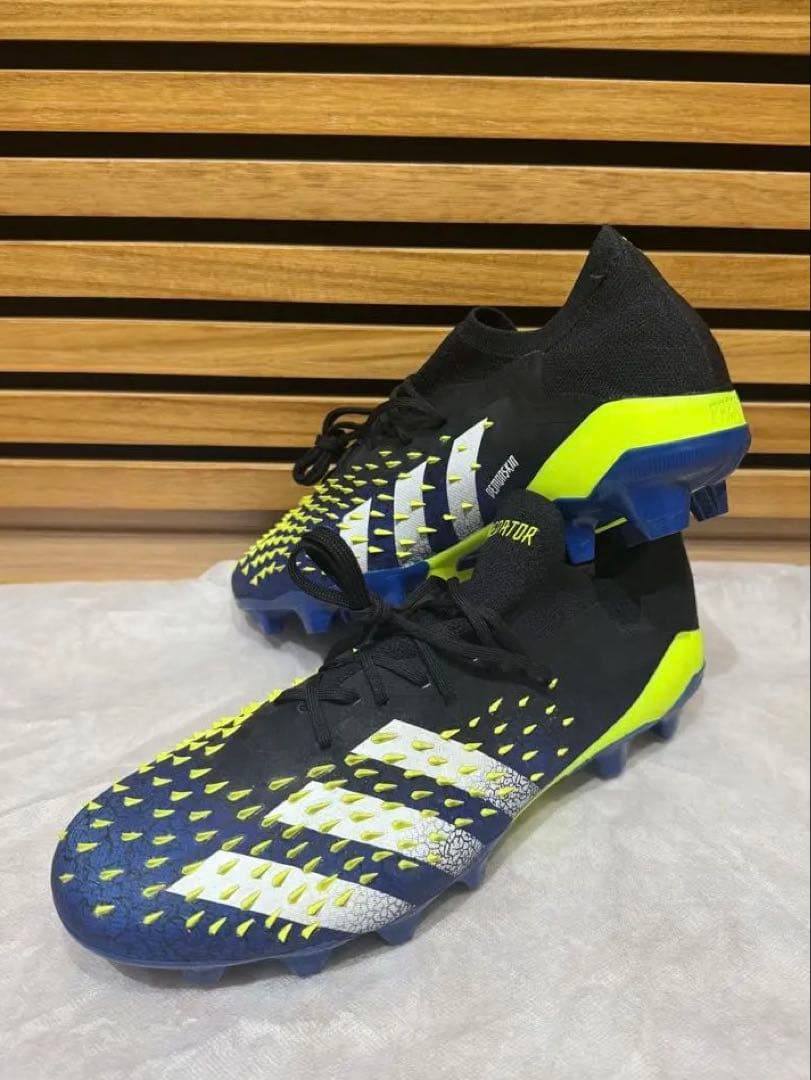 シューズ adidas predator freak .1 japan HG/AG