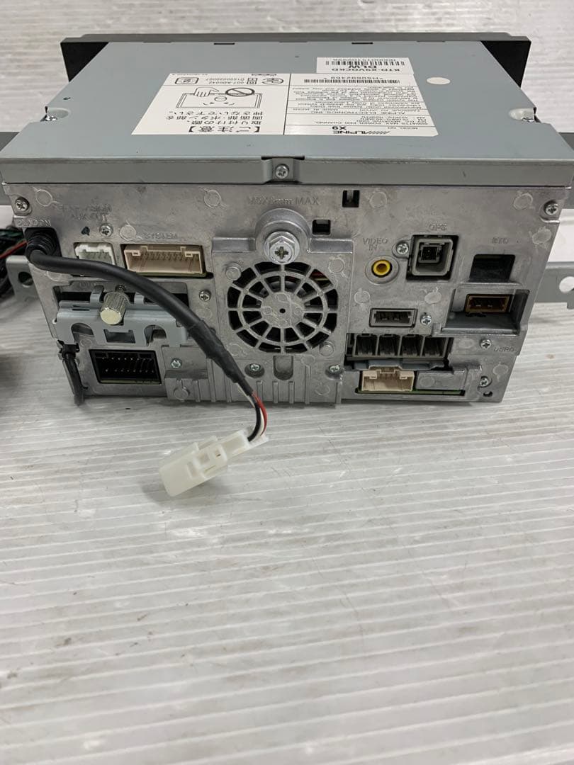 80 ヴォクシー　ALPINE X9 ジャンク品