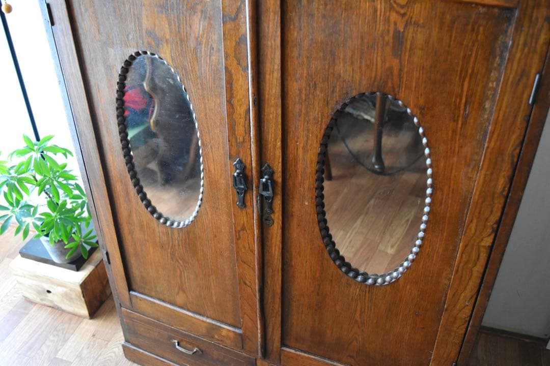 古家具 鏡付戸棚