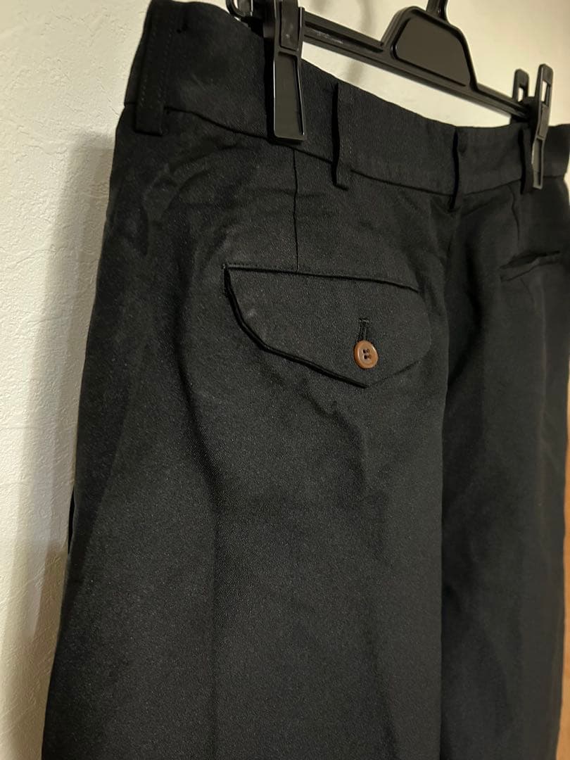 コムデギャルソン　黒キュロットパンツ