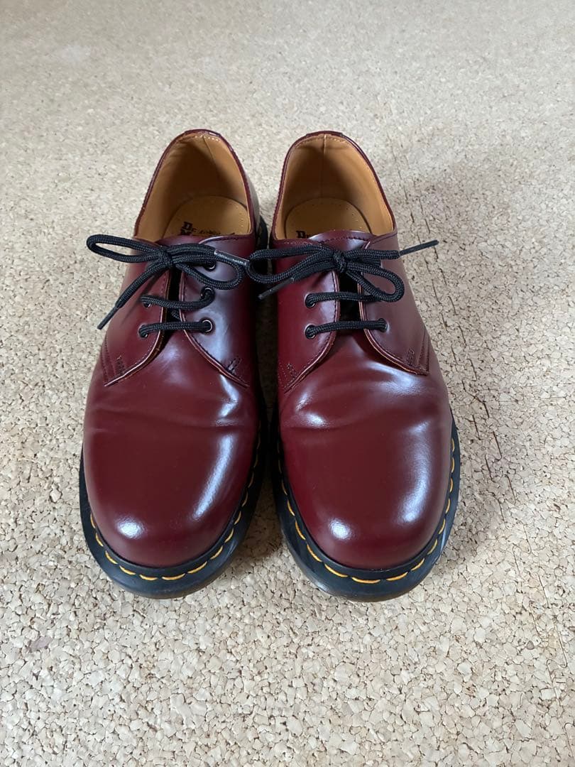 Dr. Martens バーガンディ レースアップシューズ