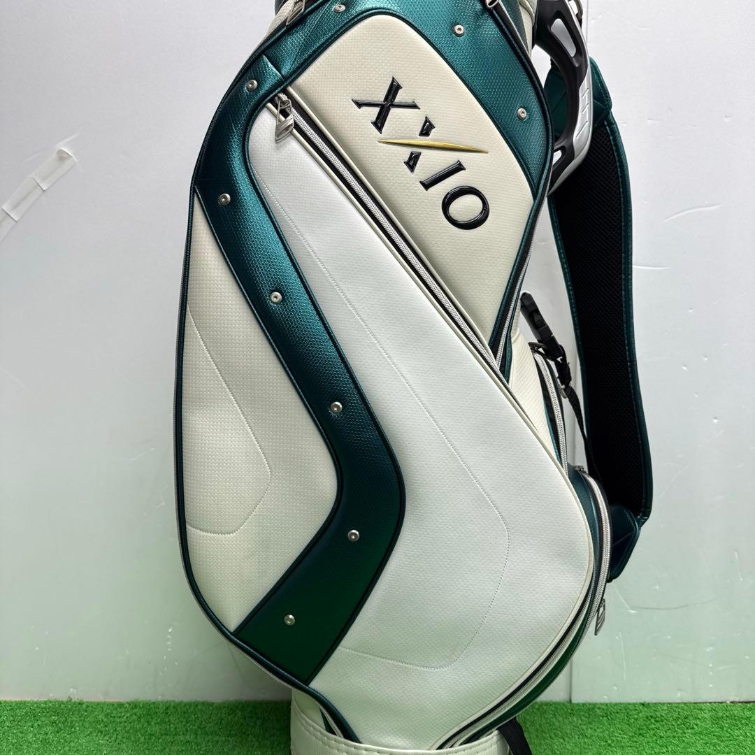 ゼクシオ XXIO ゴルフバック キャディバック　8インチ ホワイト　中古