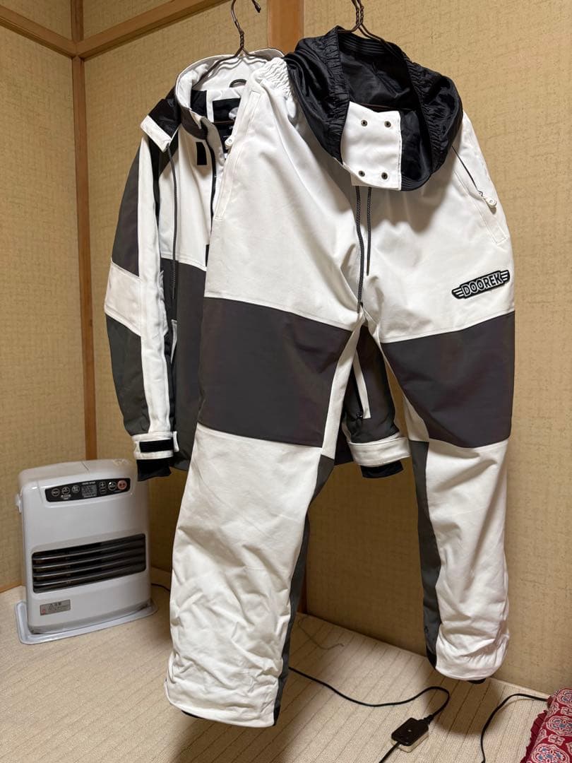 DOOREK スノーボードウェア スノボー　スキー　ウエア　上下セット