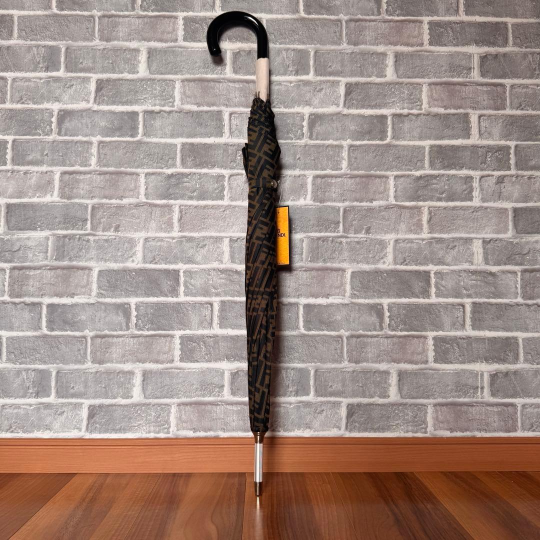 未使用品 FENDI フェンディ ズッカ柄 FFロゴ 長傘