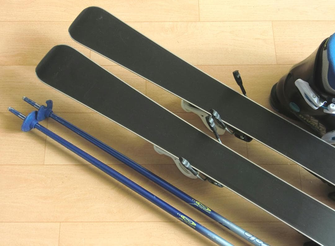 ■■送料無料■ノルディカ＋Hart■子供用スキーセット■110/21■WAX済■