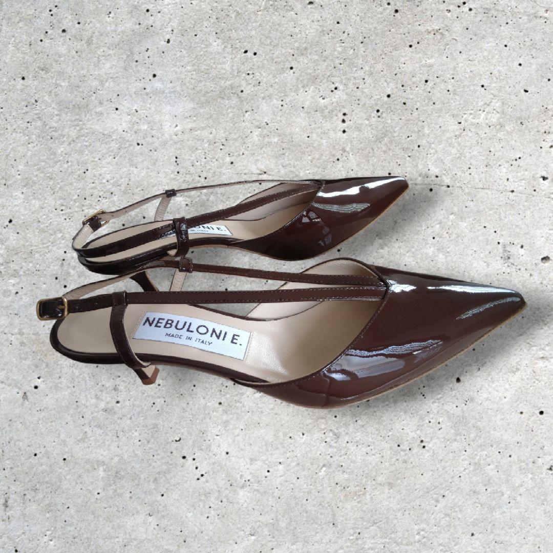 NEBULONIE ブラウン エナメル　ポインテッドトゥ シューズ 38