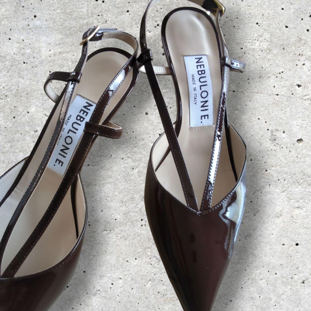 NEBULONIE ブラウン エナメル　ポインテッドトゥ シューズ 38