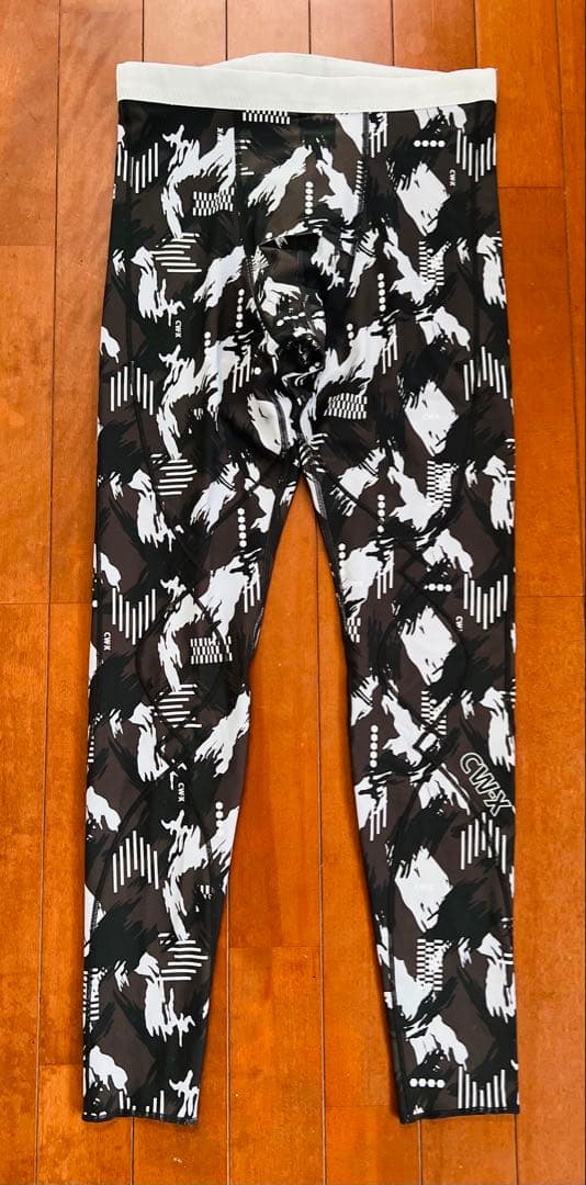 CW-X エキスパートモデル 股関節　膝サポート 迷彩柄 HXO419