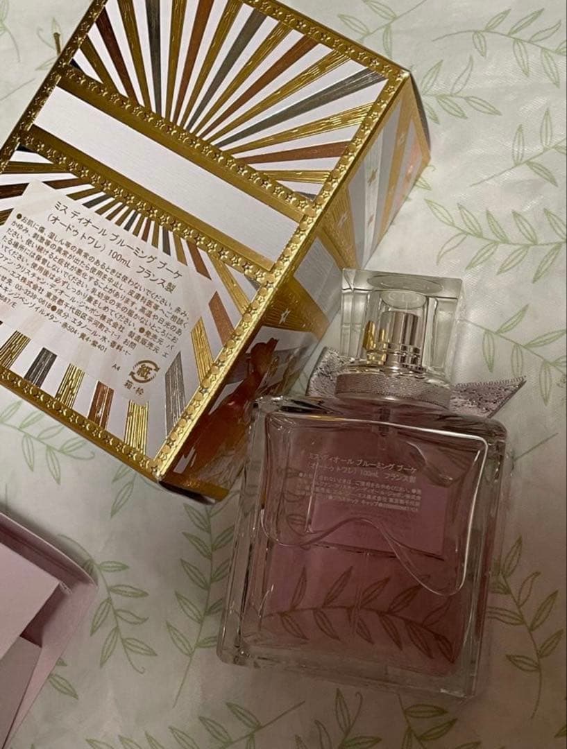 ミス ディオール ブルーミング ブーケ 100mL (オードゥ トワレ)ホリデー