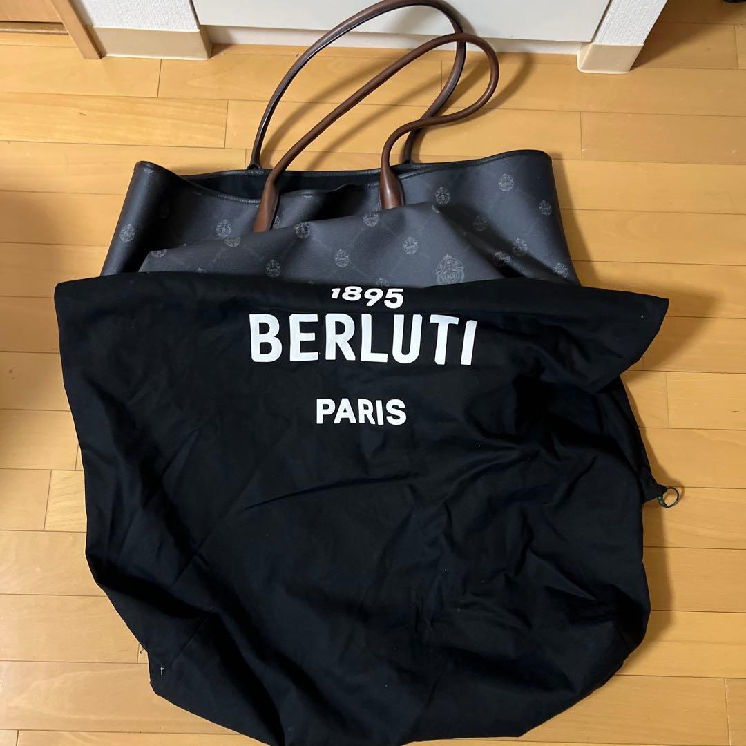 BERLUTI ブラック トートバッグ